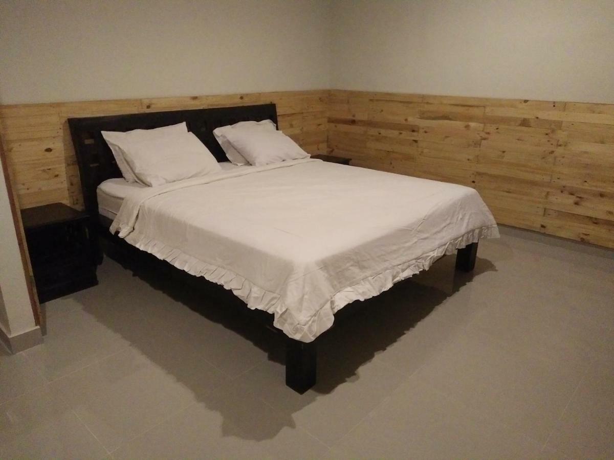 Made House Homestay And Dormitory サヌール 外观 照片