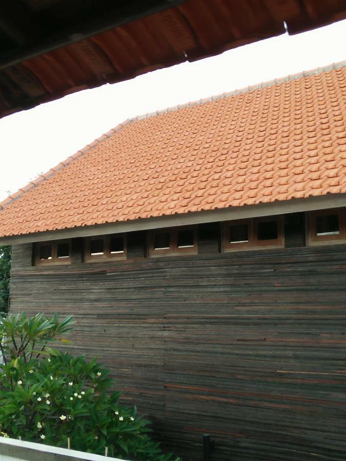 Made House Homestay And Dormitory サヌール 外观 照片